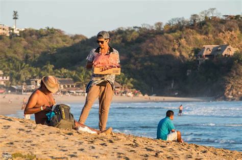 mujeres desnudas en playa|Fotos Porno de Playa al Desnudo